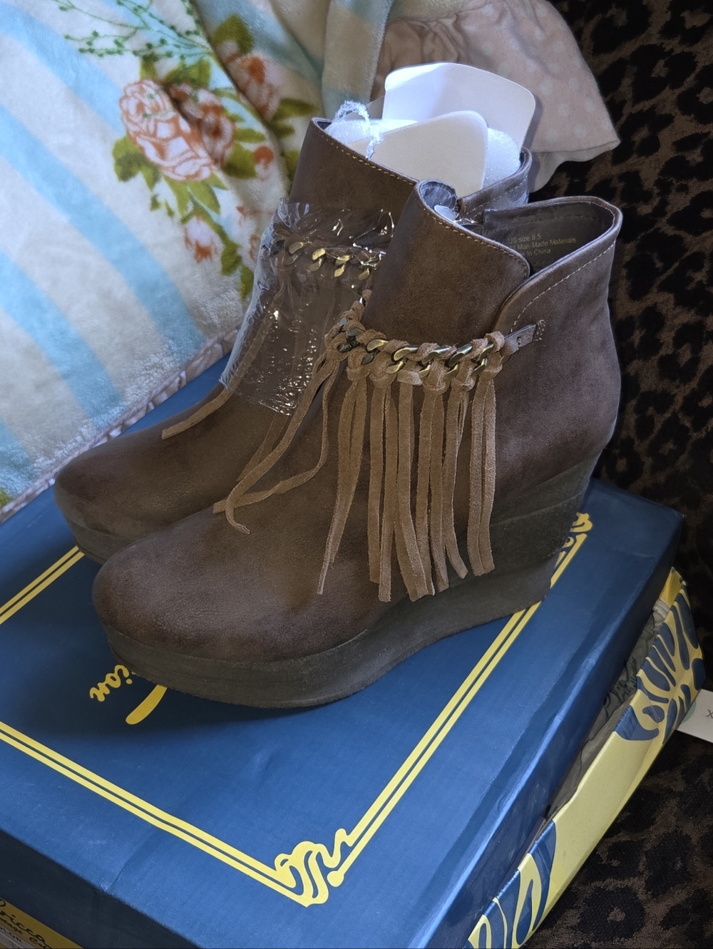 Fringe Suede Wedge Ankle Boots - Brown